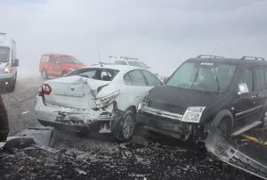 Kayseride zincirleme trafik kazas: 15 yaral