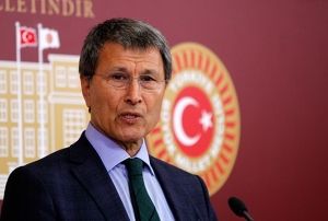 Yusuf Halaolu:Trkln an ayaklar altna alnd sesimiz kmad