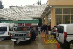 Lise rencisi snfta cinnet geirdi: 1 l, 1 yaral