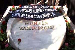 Vefatnn 8. ylnda Merhum Yazcolu'nu sevenleri unutmad