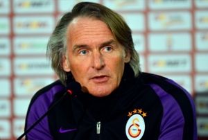 Riekerinkten Galatasaray itiraflar