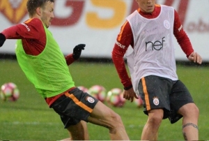 Galatasaray'da derbi hazrlklar sryor