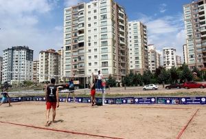 Okullar Aras Genler Plaj Voleybolu ilk kez Kayseride