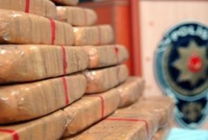 Uyuturucu operasyonunda 5 tutuklama