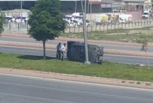 Refje arpan kamyon takla att