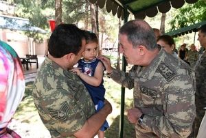  Orgeneral Akar ve kuvvet komutanlar, Siirtte asker ve gvenlik koru