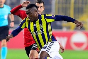 Olympiakos, Emenike'yi bekliyor