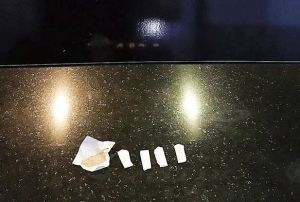 Polisin durdurduu aratan eroin kt