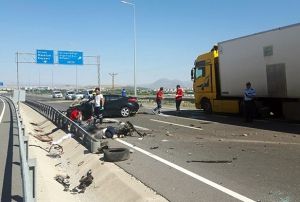 Kayseri'de feci kaza: 4 l 2 yaral