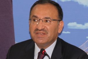 Hkmet szcs Bekir Bozda oldu