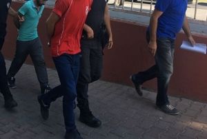 Uyuturucudan gzaltna alnan 4 kii adliyeye sevk edildi
