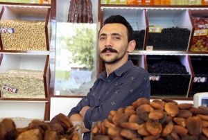 Bir tencere aure 40 ekmek bedelinde