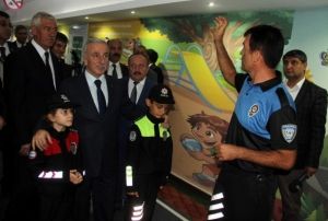 Trkiyede ilk kez okulda trafik eitim koridoru oluturuldu