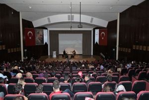 Macar Sanat Majda Maria, ERܒde konser verdi