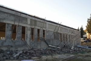  Duvar kt: 1 l, 2 yaral