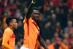 Gomis, gol krallnda Jahovici yakalad