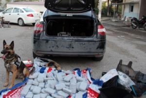 Aa alnan polis 40 kilogram eroinle yakaland
