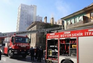 Metruk binada kan yangna itfaiye ekipleri mdahale etti