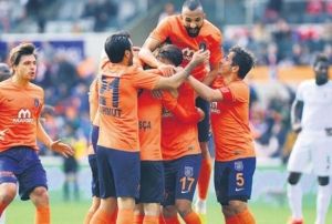 Baakehir'de hedef galibiyet