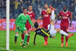 Fenerbahe'nin Soldado'su Var