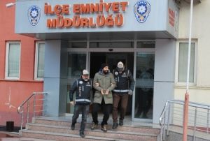  FET imam ve ei tutukland