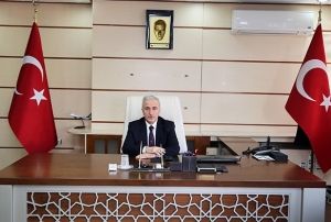  Vali Sleyman Kam vatandalarla bir araya geliyor