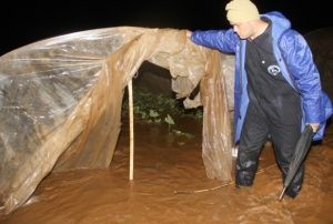 iddetli ya tarm arazileri ve seralara zarar verdi