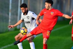 Kayserispor, Kukesi'ye 2-1 kaybetti