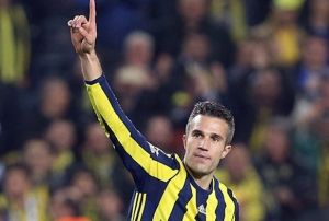 Robin van Persie taraftarlara veda etti