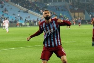 Burak Ylmaz tahta oturdu