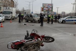 Ikta duramayan kadn src bir kiinin lmne neden oldu