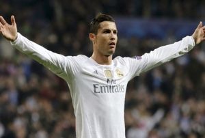 Ronaldo, rekorlara doymuyor