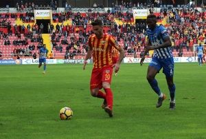  Kayserispor: 3 - Kasmpaa: 2