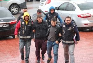 nsan kaaklar tutukland