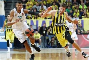 Fenerbahe Dou zorlu Real Madrid deplasmannda