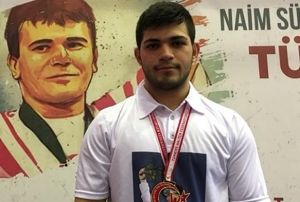 17 yanda Trkiye ampiyonu oldu