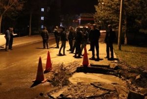 Su borusu patlad, 13 yandaki ocuk ukura gmld