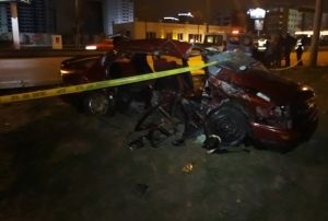 Bakentte trafik kazas: 2 l, 2 yaral