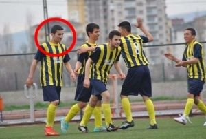 Gen futbolcu kansere yenik dt