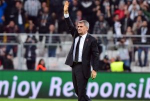 enol Gne: Asl ben bu taraftarla gurur duyuyorum