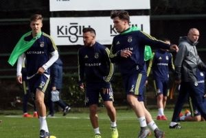 Fenerbahe, Kayserispor ma hazrlklarna srdrd