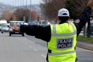 Polisin durdurduu aratan kanlar oke etti