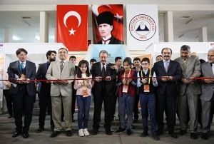 TBTAK Yarmasna katlan projelerin sergi al yapld 