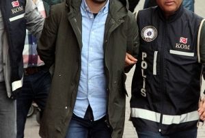  'Bir yere gittiimiz yok' dedi, yurt dna kaarken yakaland 