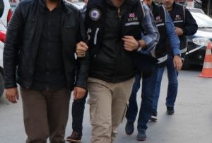 FET operasyonunda gzaltna alnan 3 kii hakim karsnda