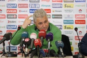 stifa sinyali veren Sumudicann kontrant 2 yl uzatld