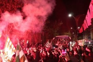 Binlerce Krehirli sokaa dkld!