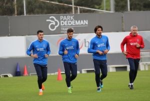 Trabzonspor, Antalyaspor ma hazrlklarna balad