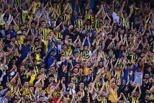 Kadky'de enol Gne'e tepki