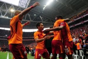 Derbinin Galibi Aslan!